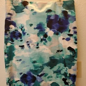 White House Black Market skirt, size 10.